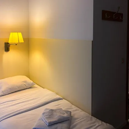 Stadthotel Kolpinghaus - Vier Ecken-2